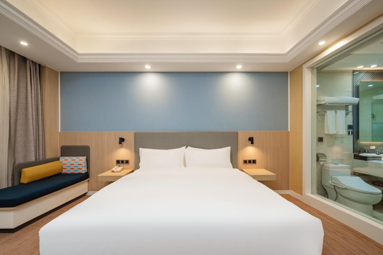 Holiday Inn Express Chengdu Tianfu Square By Ihg - Chunxi Road And Kuanzhai Alley Buitenkant foto